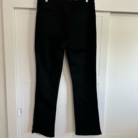 Universal Standard Black Straight Leg Jeans - Picture 2 of 5